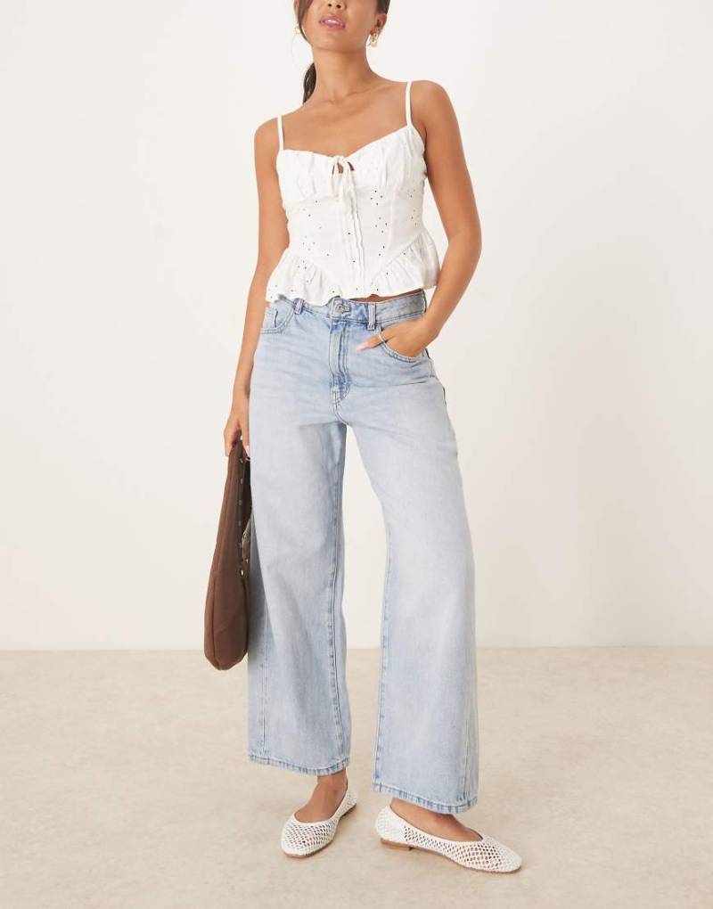 Mango - Ivana - Schmal zulaufende Jeans aus Baumwolle in Hellblau von Mango