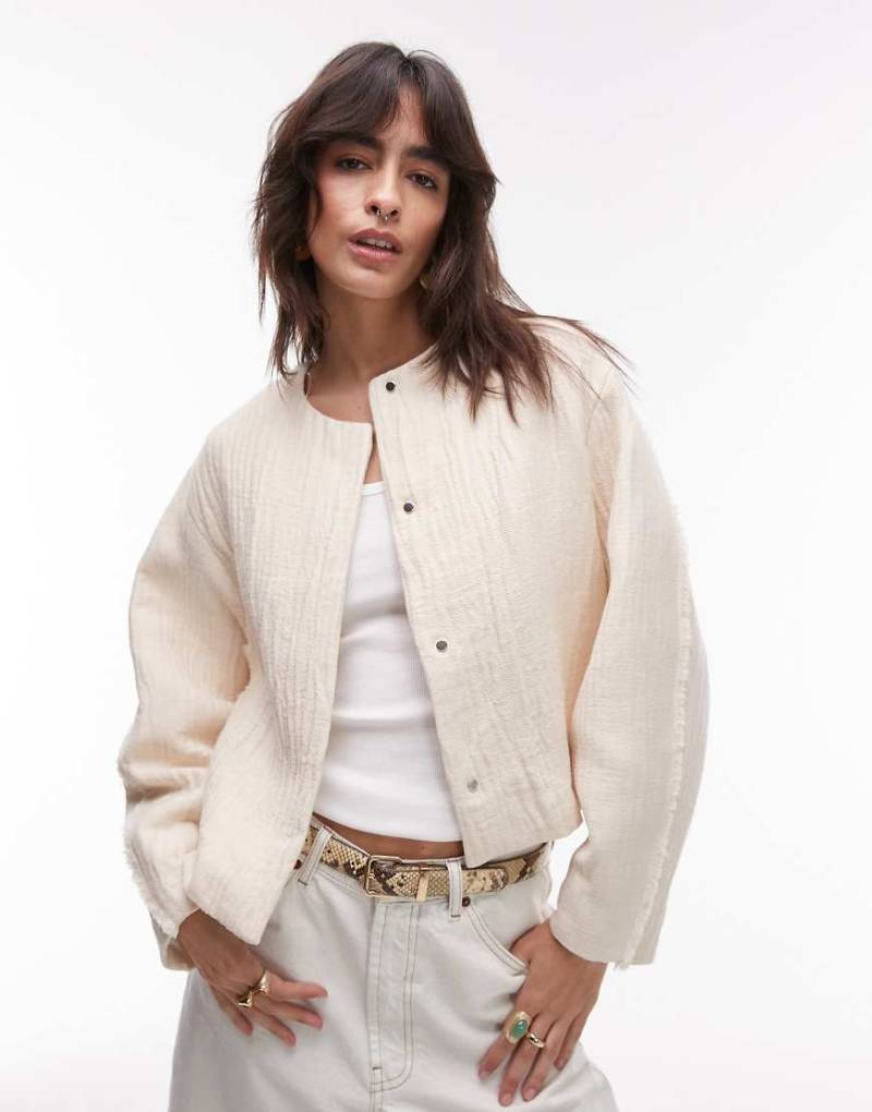 Mango - Jacke aus Baumwolle in Wollweiß mit Strukturmuster und überschnittenen Schultern von Mango