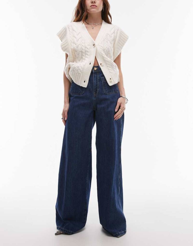 Mango - Emma - Jeans in Dunkelblau mit goldenen Knöpfen von Mango