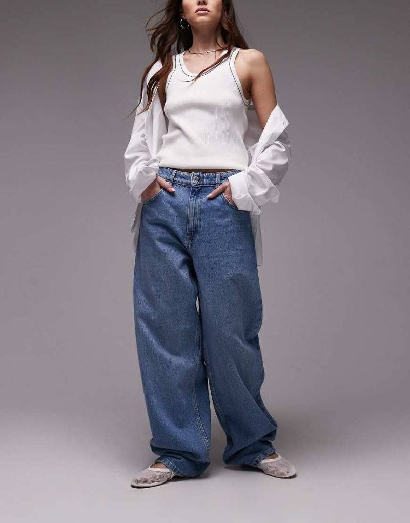 Mango - Carlo - Jeans in Hellblau mit Frontnaht von Mango