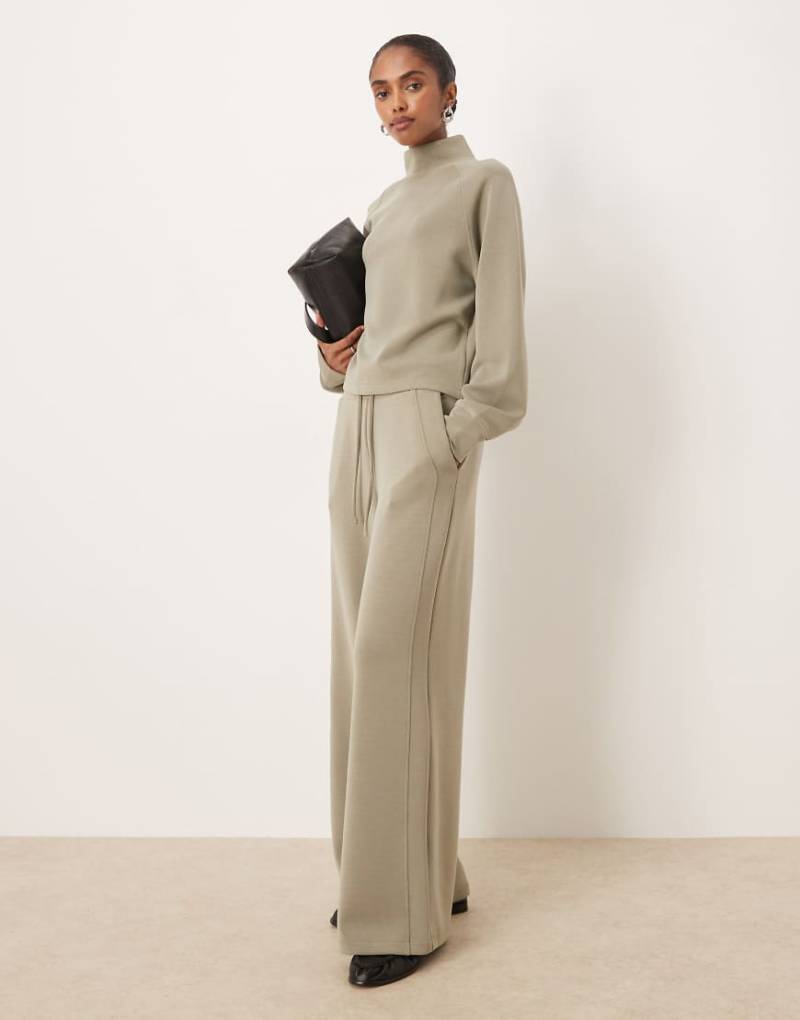 Mango - Jogginghose in Khaki mit geradem Bein, Kombiteil-Grün von Mango