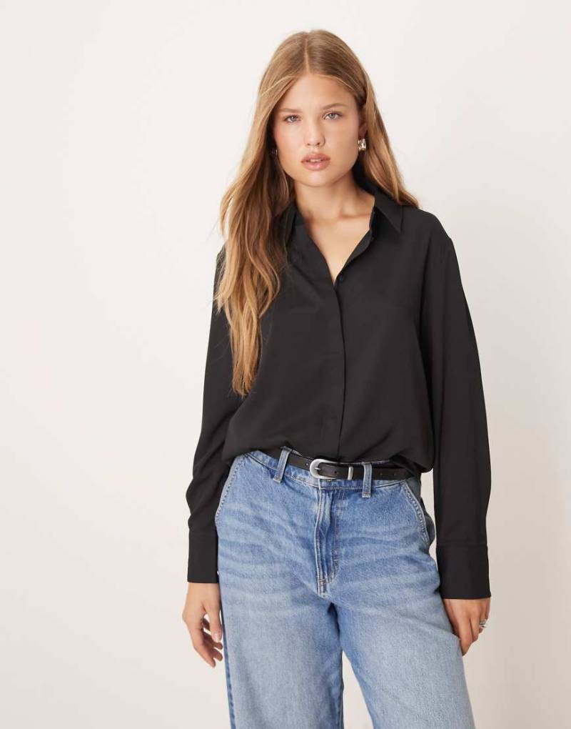 Mango - Klassische Hemdbluse in Schwarz von Mango