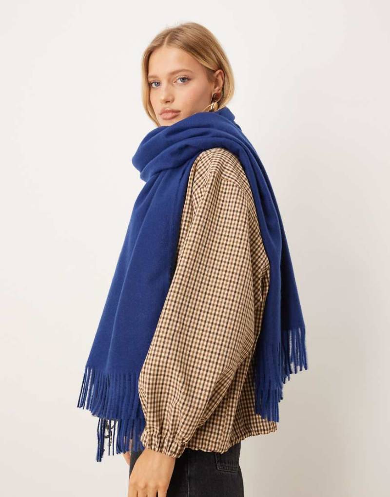 Mango - Klassischer Schal in Electric-Blau von Mango