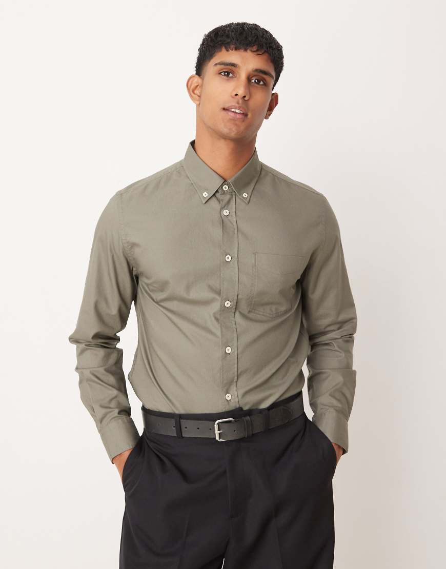 Mango - Klassisches Hemd in Khaki mit regulärer Passform-Grün Mango - Klassisches Hemd in Khaki mit regulärer Passform-Grün von Mango