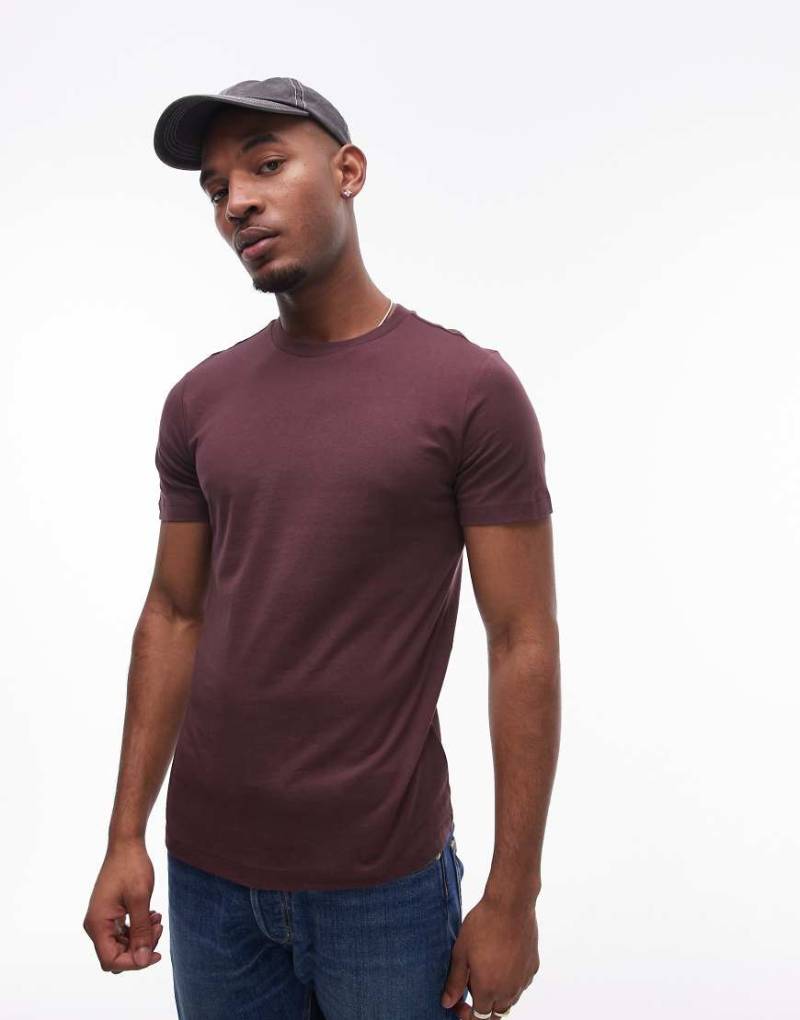 Mango - Kurzärmliges Basic-T-Shirt in Burgunderrot von Mango