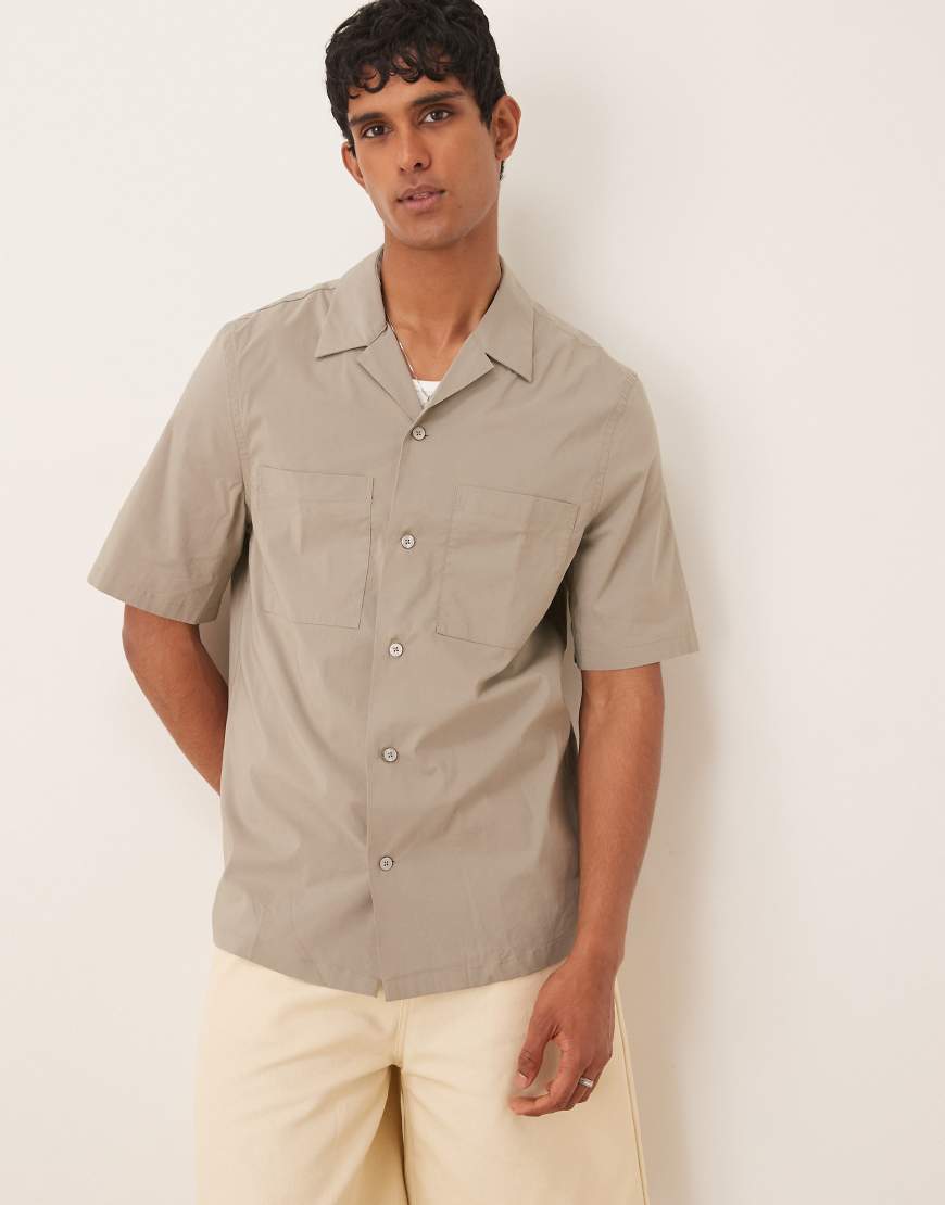 Mango - Kurzärmliges Hemd aus Baumwollmix in hellem Khaki-Grün Mango - Kurzärmliges Hemd aus Baumwollmix in hellem Khaki-Grün von Mango