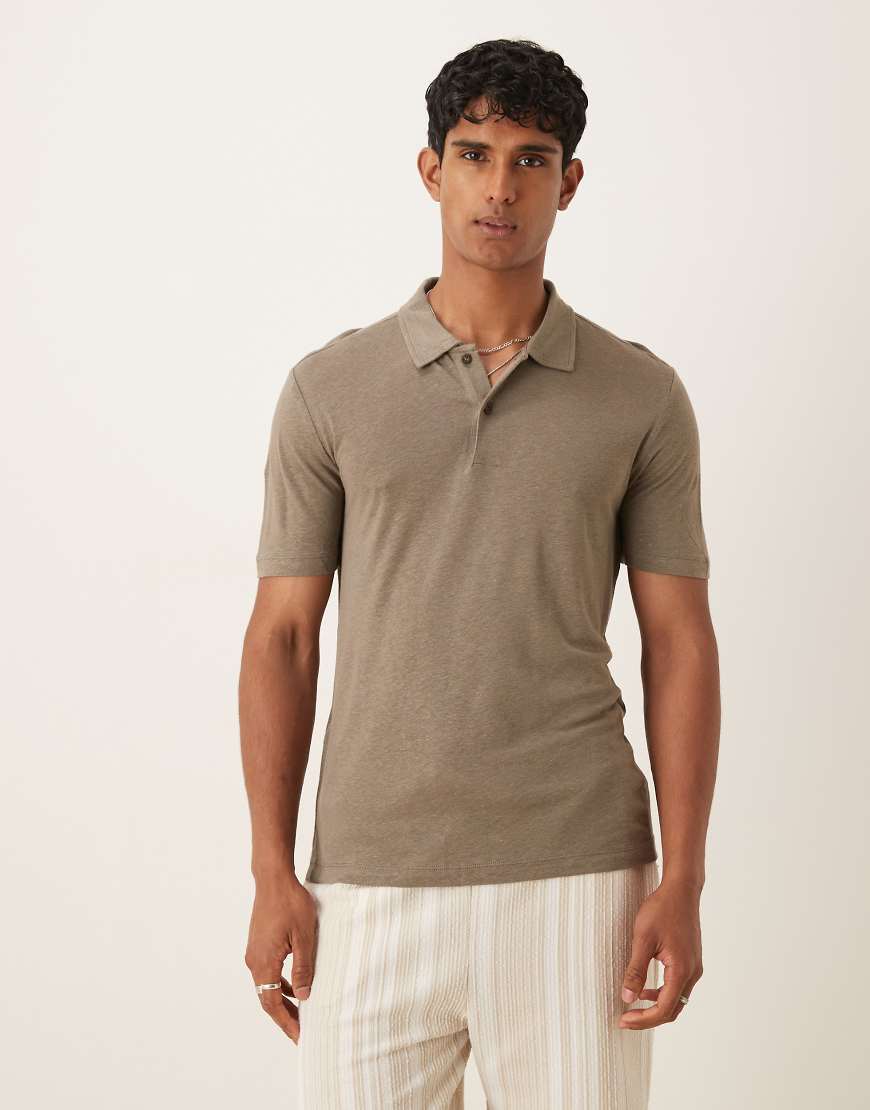 Mango - Kurzärmliges Relaxed-Fit-Polohemd in brauner Leinenoptik von Mango