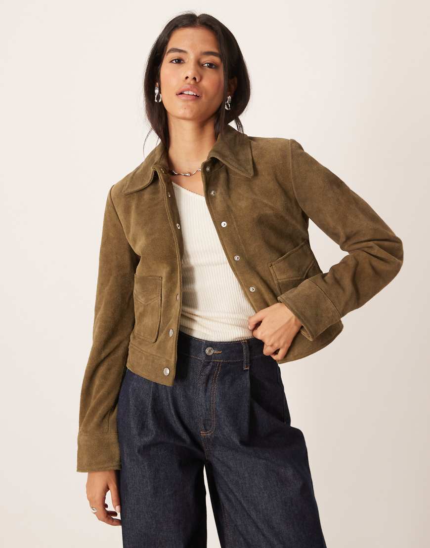 Mango - Kurze Jacke aus 100% Wildleder in Khaki-Grün von Mango