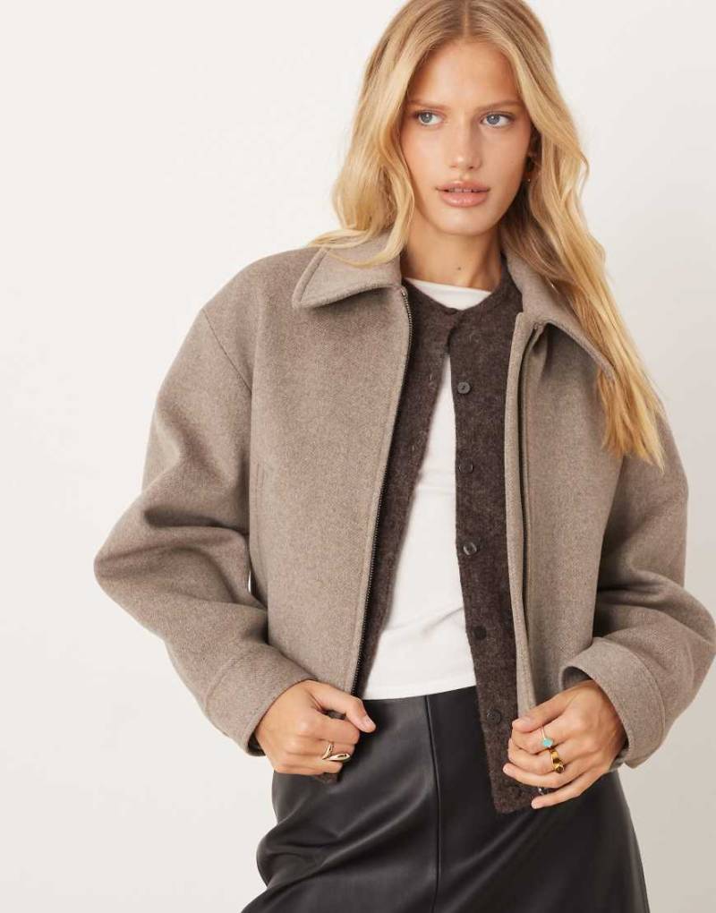 Mango - Kurze Wollmix-Jacke in Beige mit Reißverschluss-Neutral von Mango