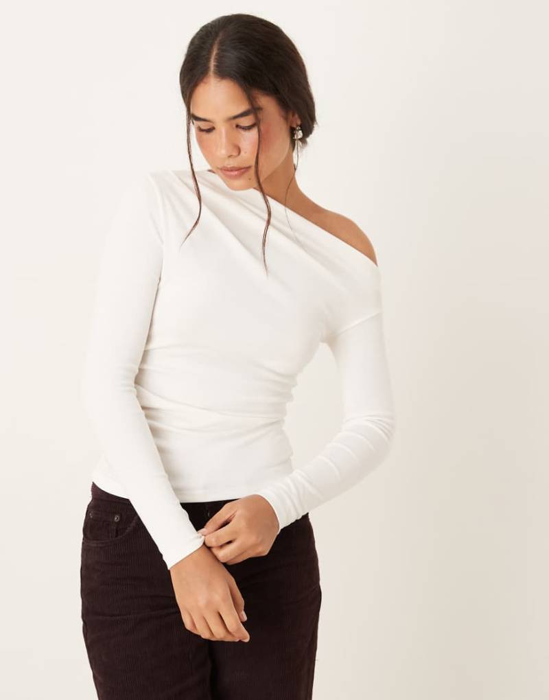 Mango - Langärmliges Oberteil in Weiß mit asymmetrischem Design von Mango