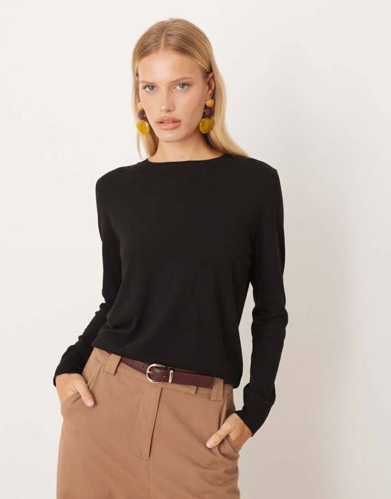 Mango - Leichter Pullover in Schwarz mit Rundhalsausschnitt von Mango