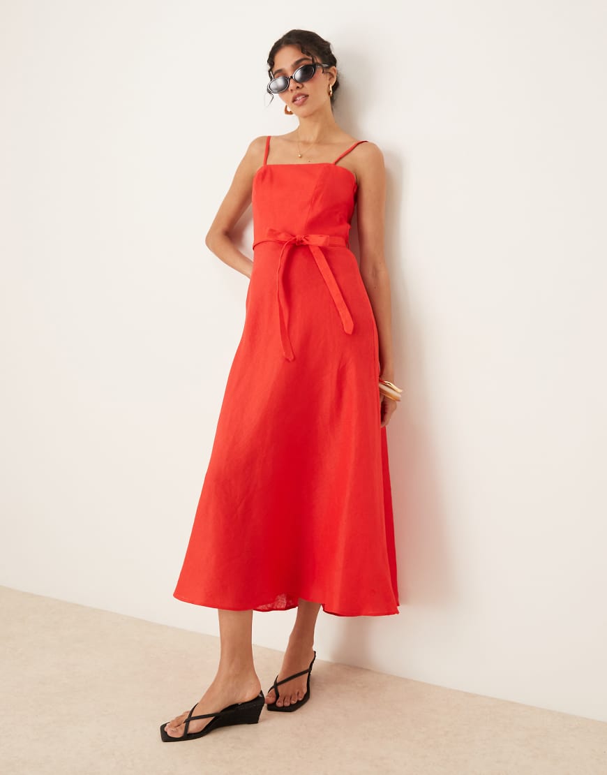 Mango - Midikleid aus reinem Leinen in Rot mit eckigem Ausschnitt und Bindegürtel Mango - Midikleid aus reinem Leinen in Rot mit eckigem Ausschnitt und Bindegürtel von Mango