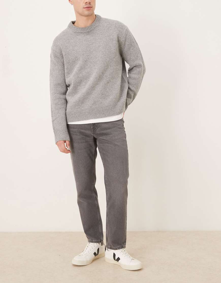 Mango - Lori - Schmal zulaufende Jeans in verwaschenem Grau von Mango