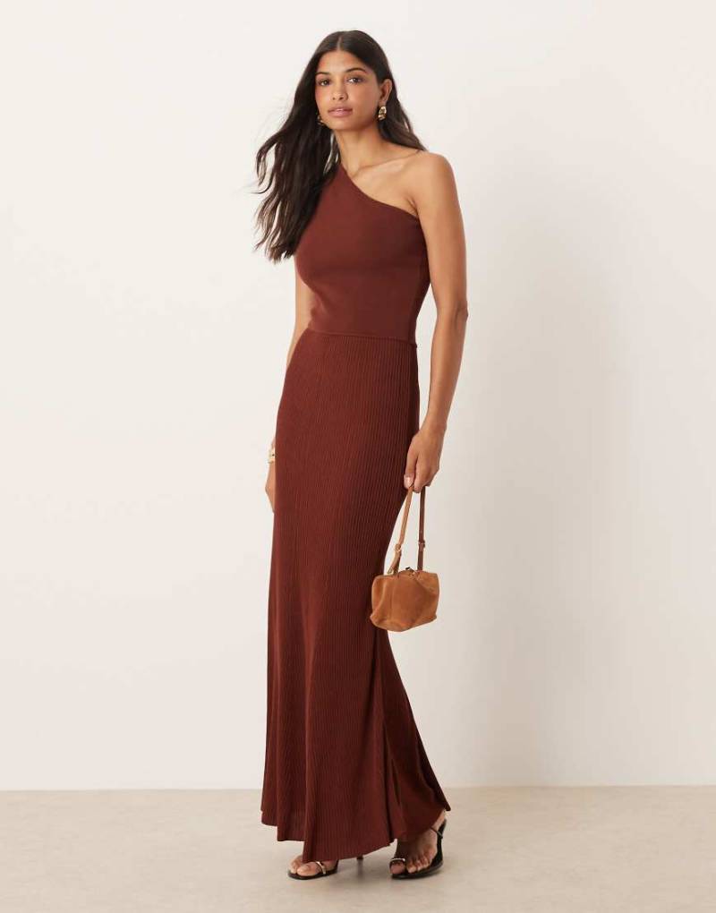 Mango - Maxi-Strickkleid in Burgunderrot mit One-Shoulder-Träger von Mango