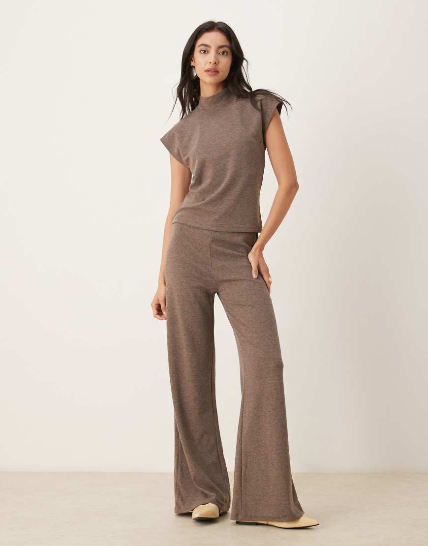 Mango - Michi - Weiche Hose in Braun mit geradem Schnitt, Kombiteil-Brown von Mango