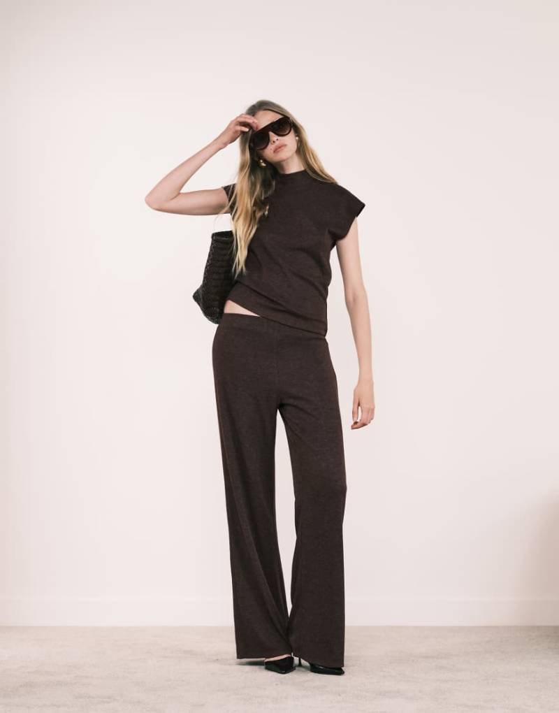 Mango - Michi - Weiche Hose in Burgunderrot mit geradem Schnitt, Kombiteil von Mango