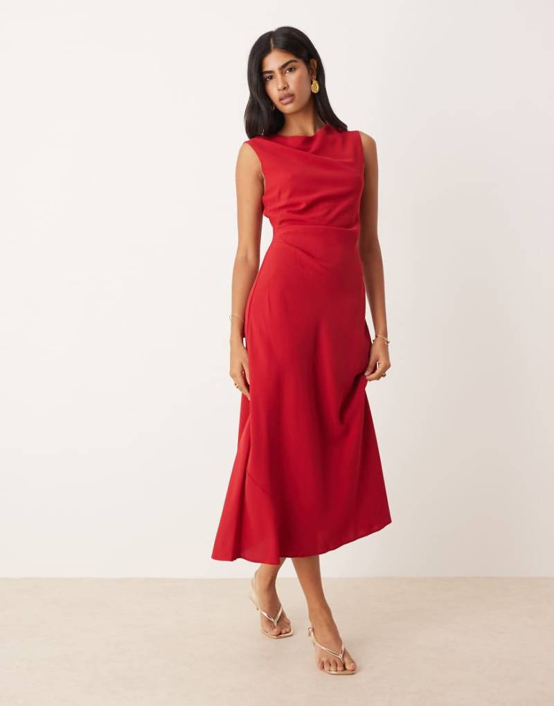 Mango - Midikleid in Rot mit Schlitzausschnitt Mango - Midikleid in Rot mit Schlitzausschnitt von Mango