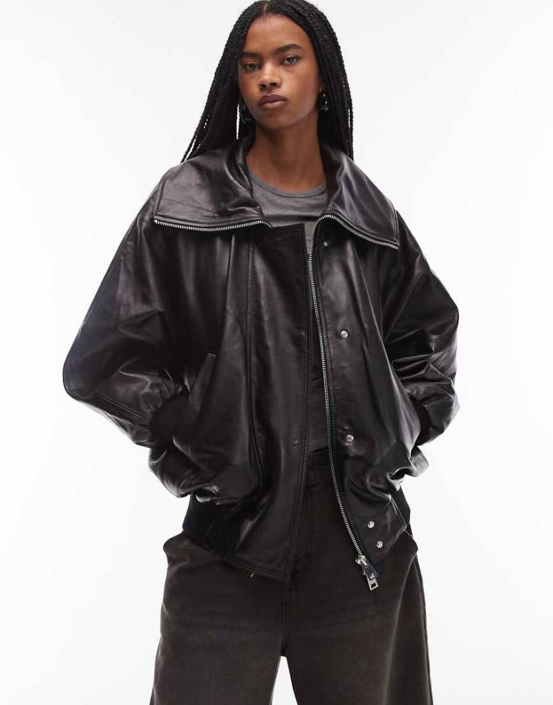 Mango - Oversize-Bomberjacke aus Leder in Schwarz von Mango