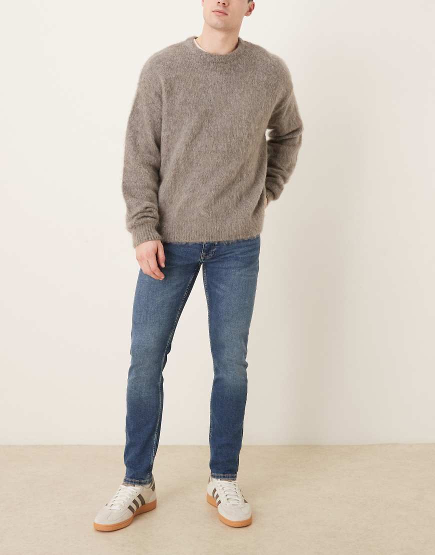 Mango - Patrick - Slim-Fit-Jeans mit hohem Baumwollanteil in Dunkelblau von Mango