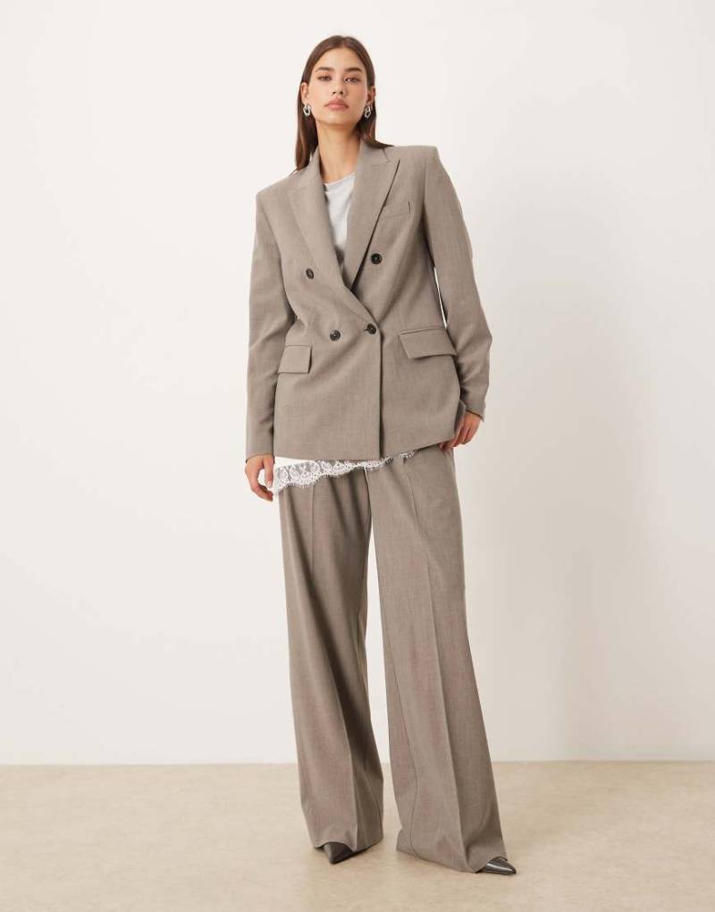 Mango - Puglia - Elegante Schlaghose in Grau, Kombiteil von Mango