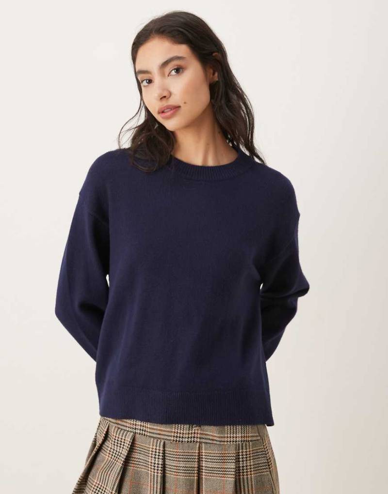 Mango - Pullover in Marineblau mit Stehkragen Mango - Pullover in Marineblau mit Stehkragen von Mango