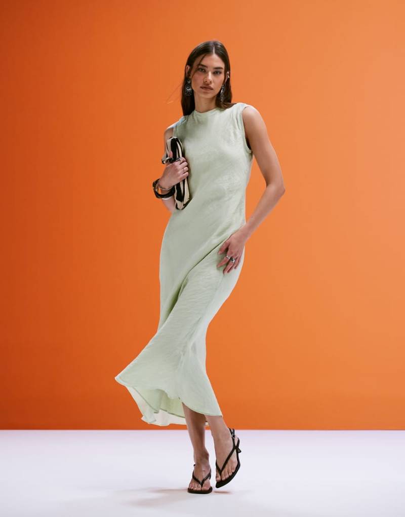 Mango - Satin-Midikleid in Salbeigrün mit Rückenausschnitt-Blau von Mango