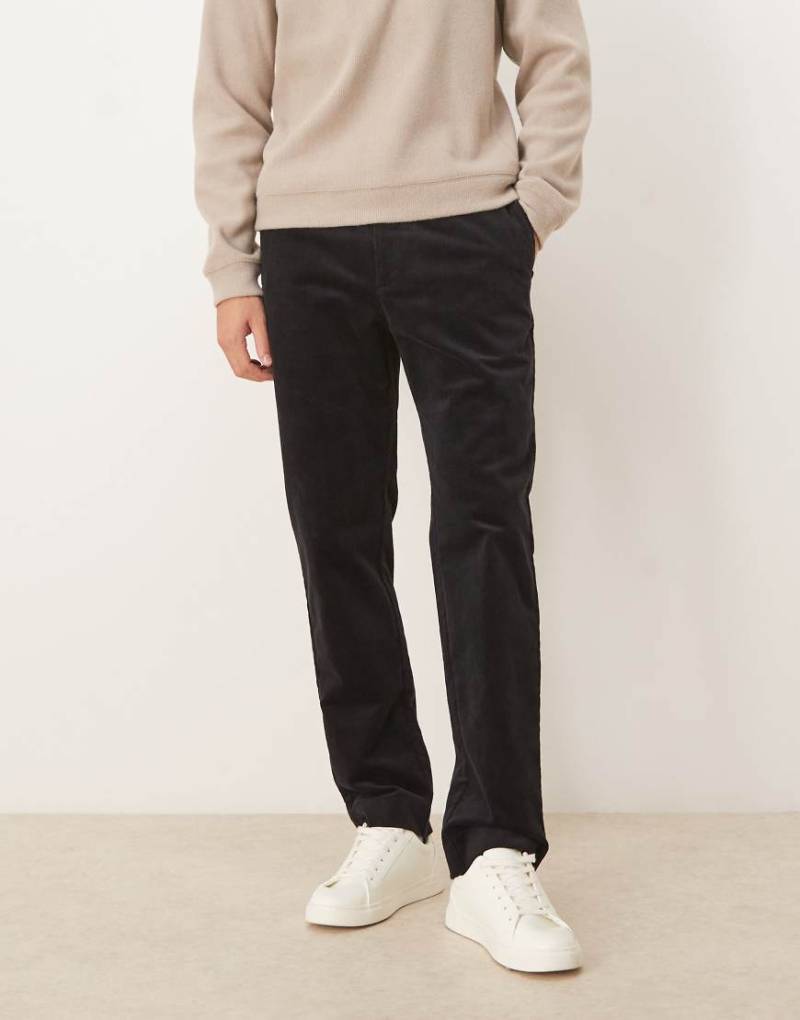 Mango - Schmal geschnittene Hose aus Cord in Schwarz von Mango