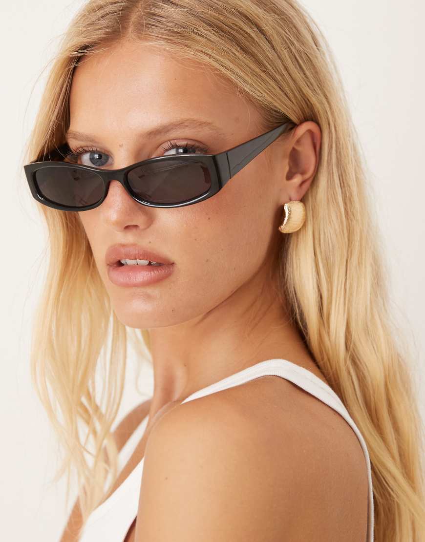 Mango - Sonnenbrille mit schmalem Gestell in Schwarz von Mango