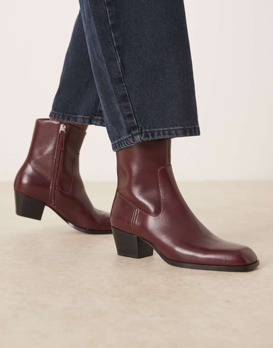 Mango - Stiefeletten in Kirschrot mit eckiger Zehenpartie und Absatz von Mango