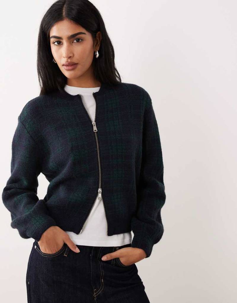 Mango - Strickjacke in grünem Karomuster mit Reißverschluss von Mango