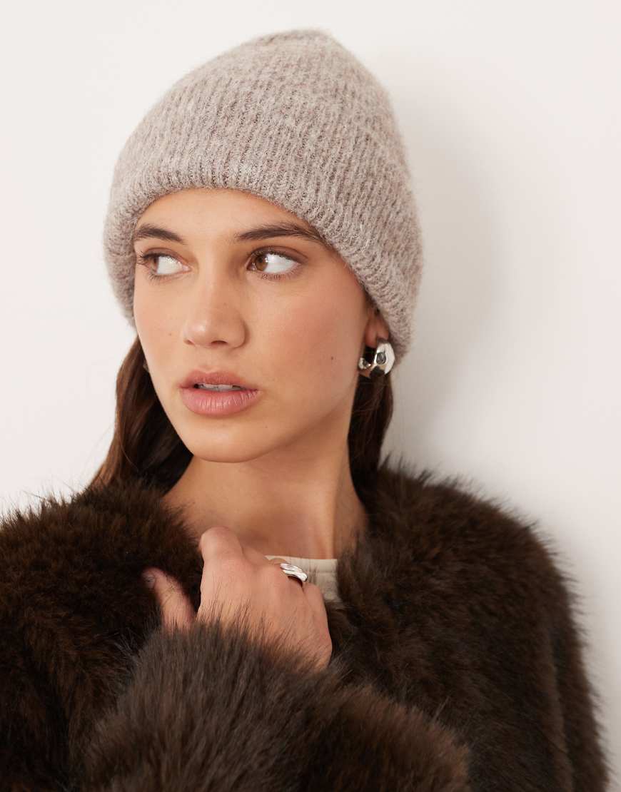 Mango - Strickmütze in Pilzbraun-Brown von Mango