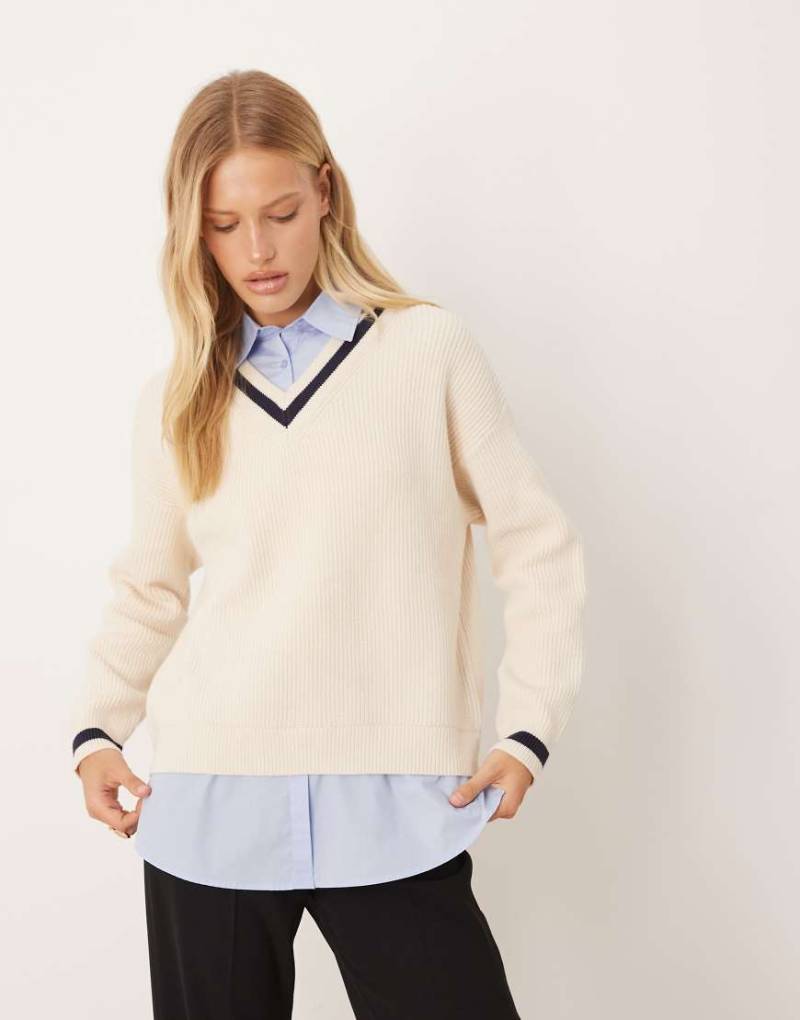 Mango - Strickpullover in Creme mit V-Ausschnitt-Weiß von Mango