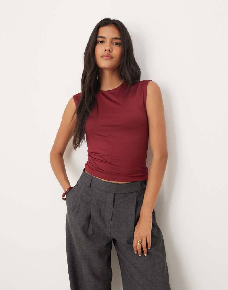 Mango - T-Shirt aus Polyamid in Burgunderrot mit Kappärmeln von Mango