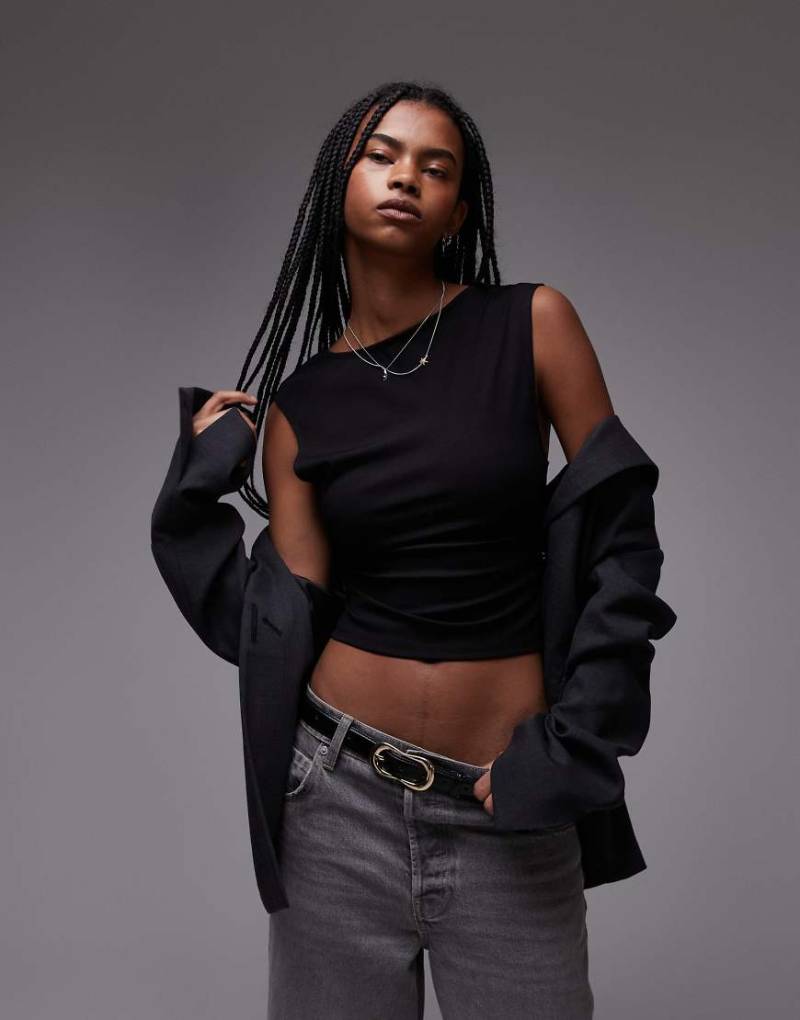 Mango - T-Shirt in Schwarz mit tiefem Rückenausschnitt von Mango