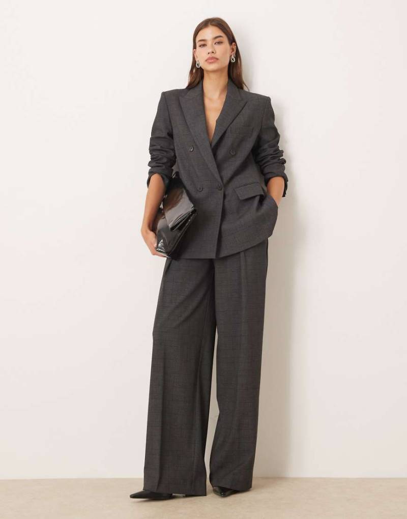 Mango - Teriyaki - Elegante Hose in Grau kariert mit Bundfalten von Mango