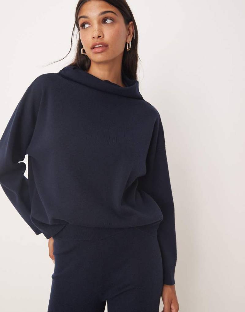 Mango - Weicher, hochgeschlossener Strickpullover in Marineblau, Kombiteil von Mango