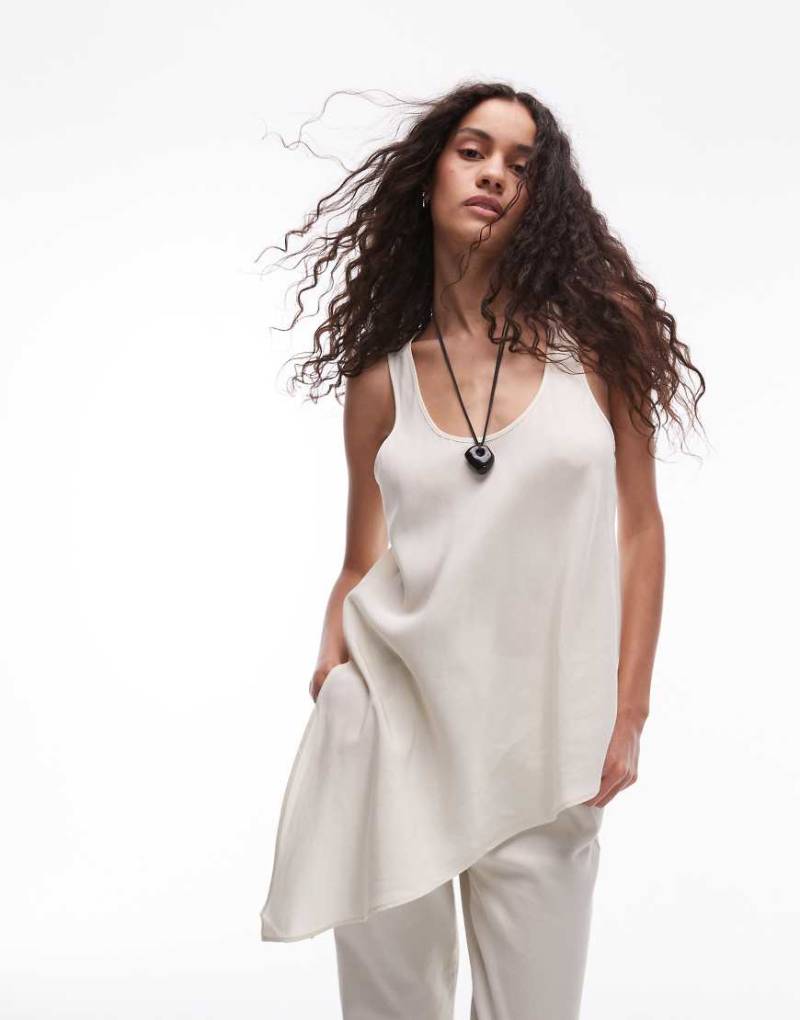 Mango - Weiches Oberteil in Weiß mit asymmetrischem Saum von Mango