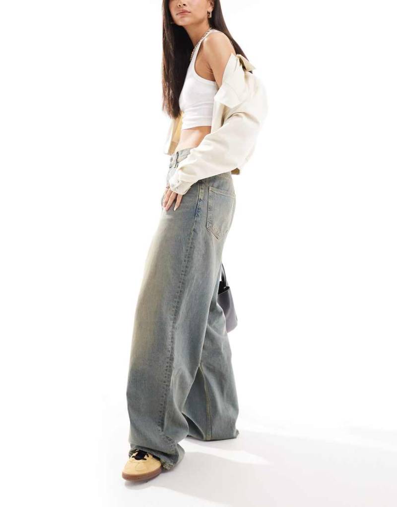 Mango - Weite Jeans in blauer Vintage-Waschung von Mango