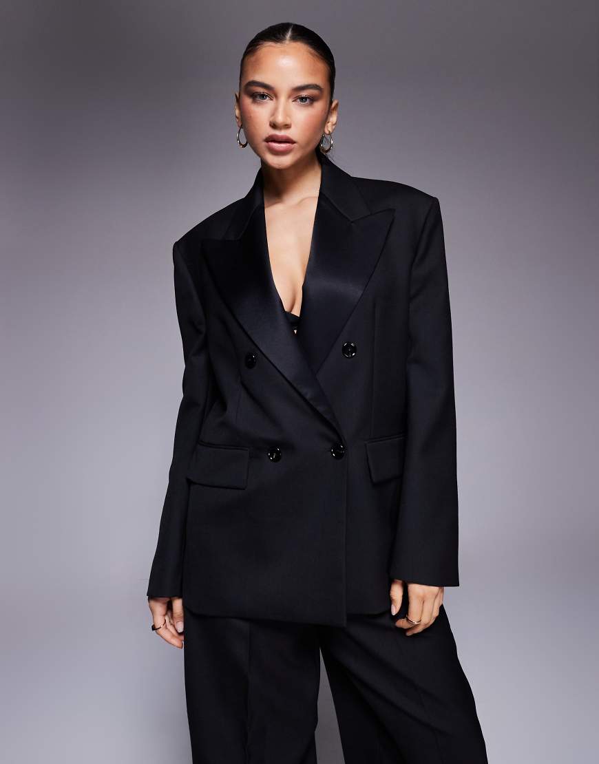 Mango featuring Kaia Gerber - Hochwertiger, eleganter zweireihiger Blazer in Schwarz, Kombiteil von Mango