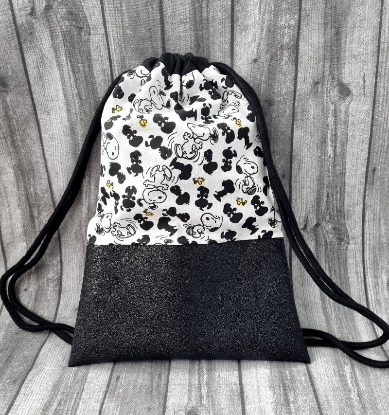 Rucksack Snoopy Turnbeutel Peanuts Schwarz Comic Tasche Beutel Neu Jutesack Kunstleder Mit Kordelzug Woodstock Negativ Geschenkidee von Mangofuesschen