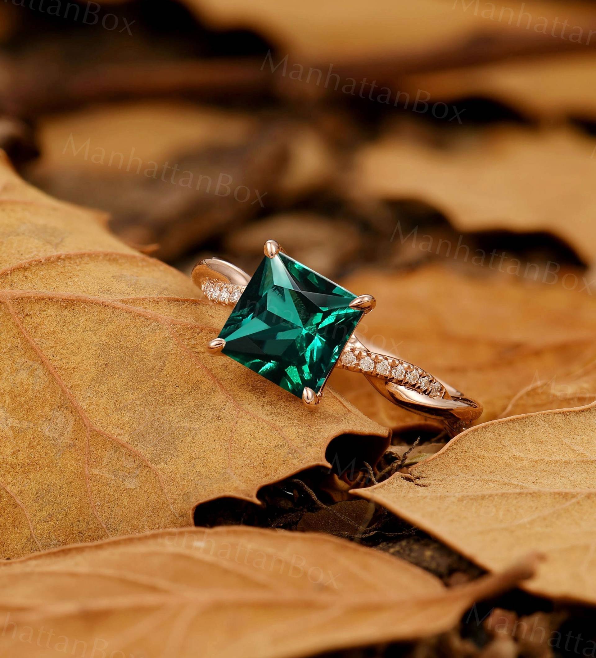 Princess Cut Lab Smaragd Verlobungsring Art Deco Roségold Ehering | Vintage Diamond Twist Brautring Antique Versprechen Jahrestag Ring von ManhattanBox