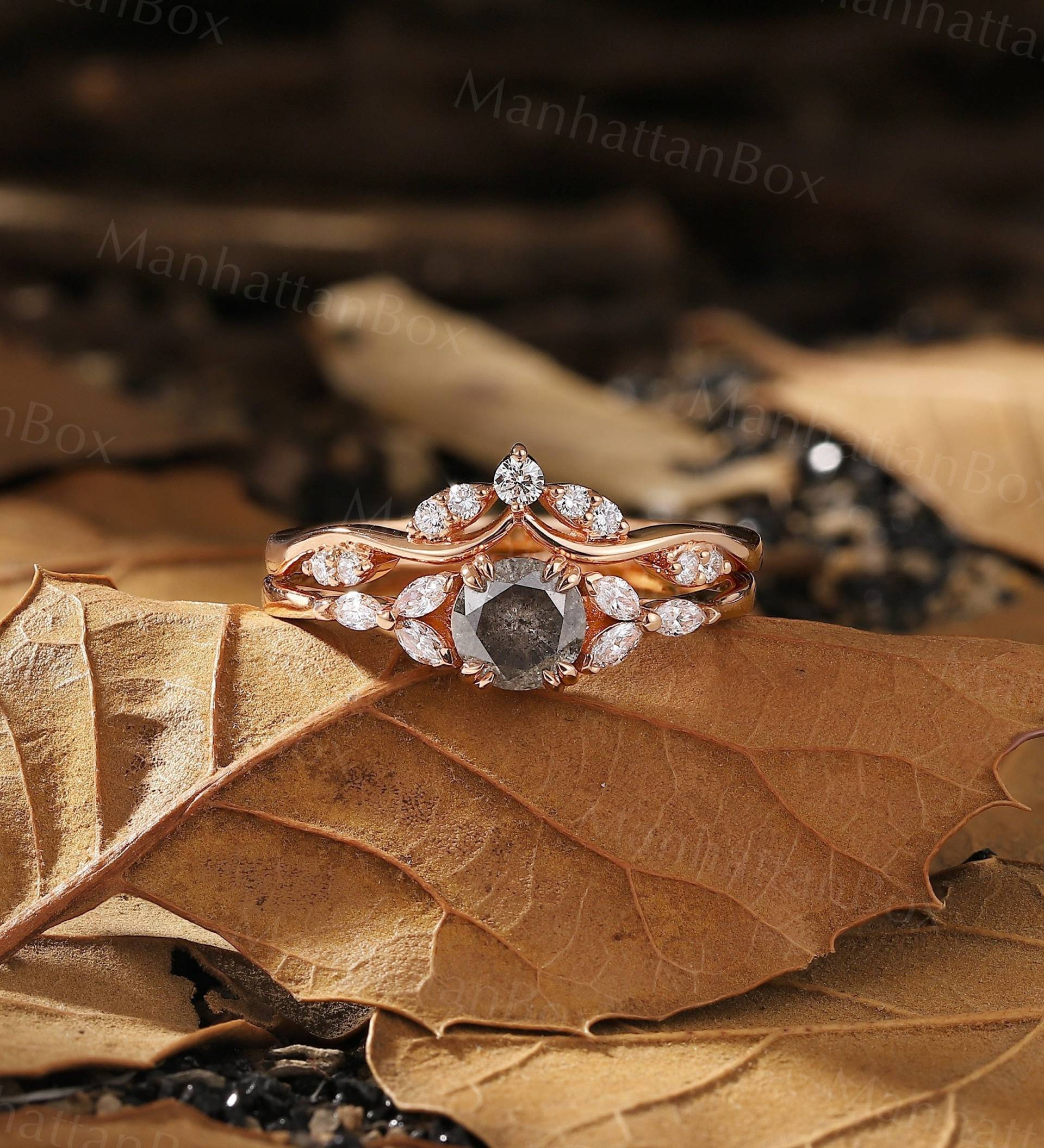 Salz Und Pfeffer Diamant Verlobungsring Set Vintage Marquise Schliff Cluster Ehering Rose Gold Braut Jubiläumsring von ManhattanBox