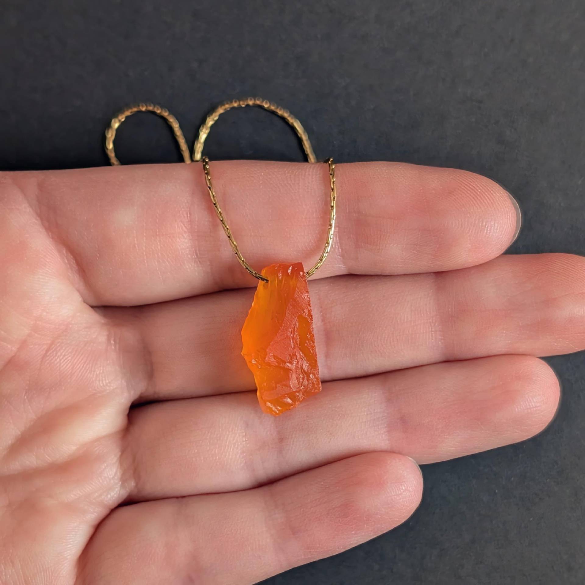 Roher Karneol Kette Gold Oder Silber | Mit Anhänger Schmuck Halskette Karneolkette Roh Roher Karneol Kette Gold Oder Silber | Mit Anhänger Schmuck Halskette Karneolkette Roh von ManiVana
