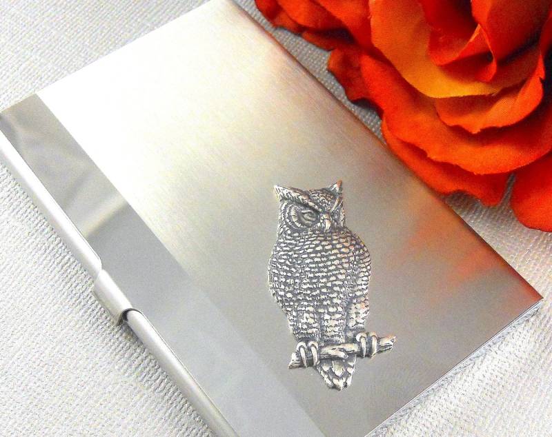 Antikes Silbernes Eulen-Visitenkartenetui, Edelstahl-Halter von Maniadesign