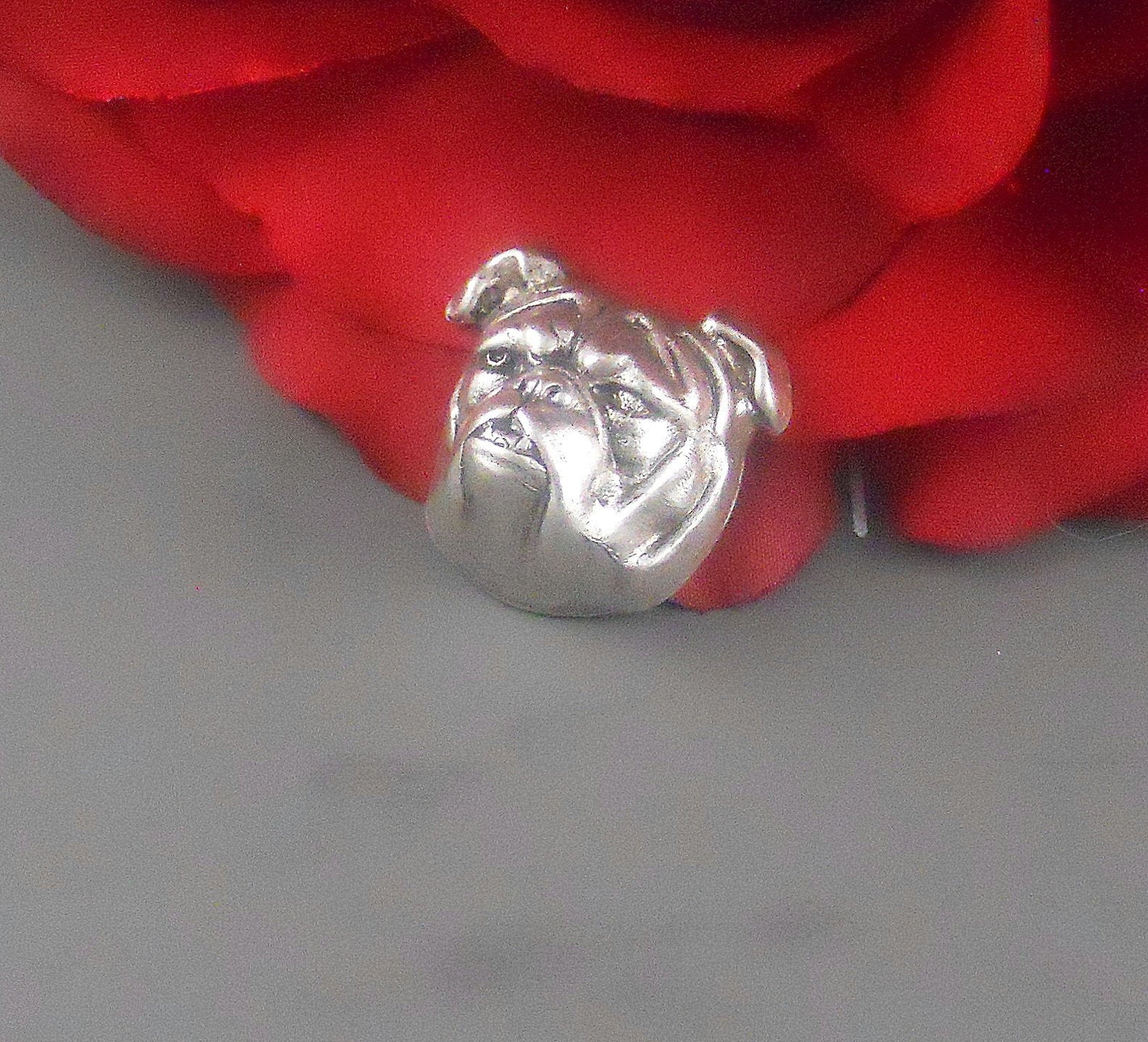 Bull Hund Krawatte Pin Bulldog Tie Tack Krawattenklammer Messing Brosche Kopf Hut Stift Zubehör Geschenk Hundeliebhaber Bull Hund Krawatte Pin Bulldog Tie Tack Krawattenklammer Messing Brosche Kopf Hut Stift Zubehör Geschenk Hundeliebhaber von Maniadesign