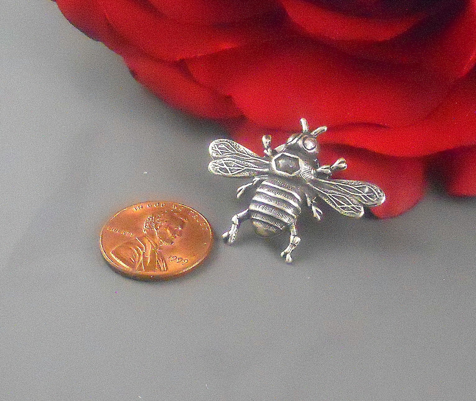 Weihnachtsgeschenk Für Ihn Ihre Schwester Frau Sohn Silber Bumble Bee Tie Pin Tack Honig Biene Clip Anstecknadel Kleine von Maniadesign