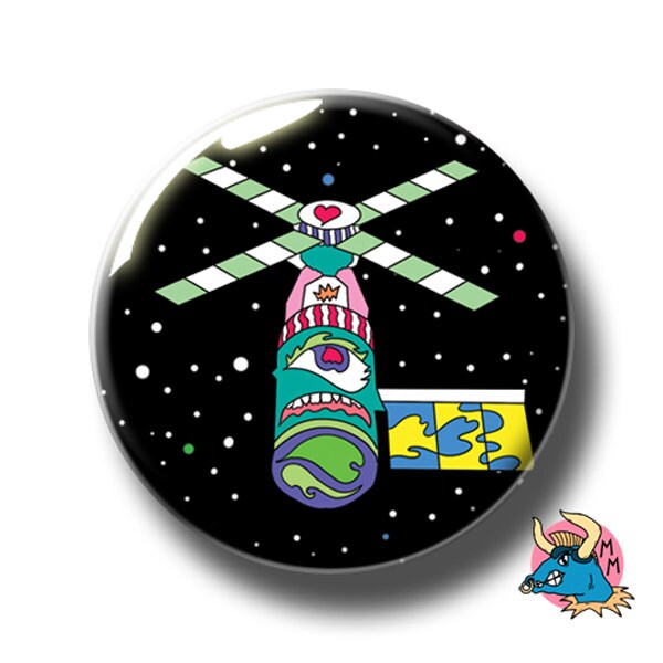 Sat-Abzeichen. Sat-Pin. Platz-Abzeichen. Platz-Pin. Metallstift Abzeichen. Anstecker. Buttons. Stifte. Sci-Fi. Zum Anstecken von ManicMinotaur