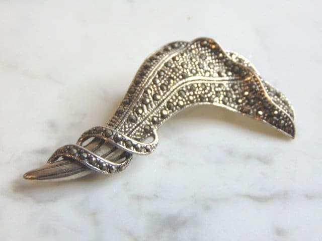 Damen Vintage Anstecker Sterling Silber Lilie Brosche 17.1G E1539 von MannysJewelry