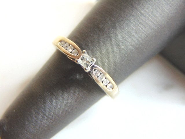 Damen Vintage Estate 10K Weißgold Ring Diamant Ring, 2.4G, E1923 von MannysJewelry
