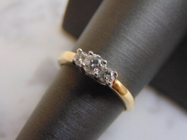 Damen Vintage Nachlass 14K Gelbgold Diamant Ring Mit Platin, 3.4G E849 von MannysJewelry